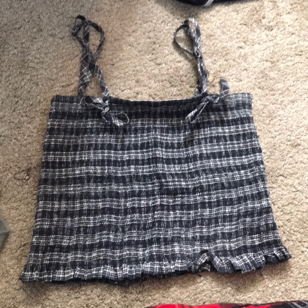 Square cut smocked tank
